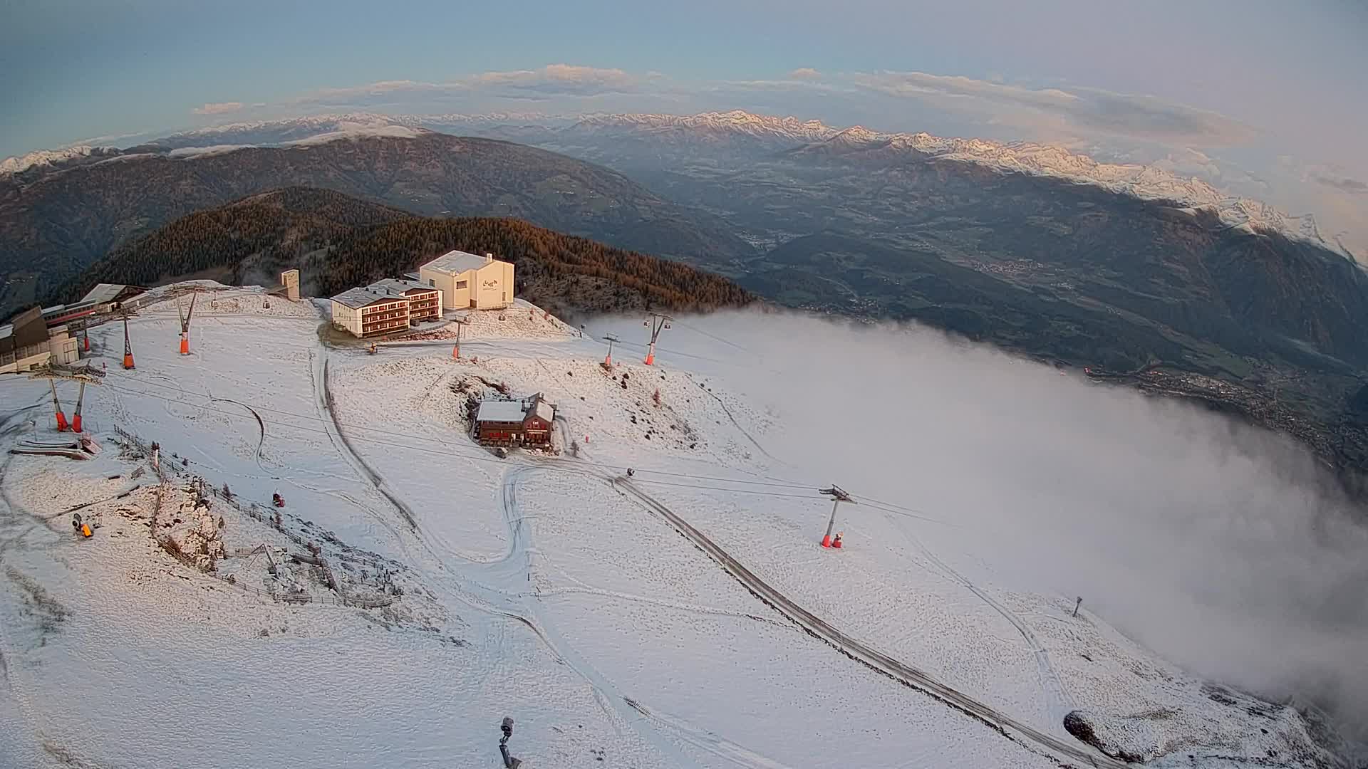 Smučišče Kronplatz – vrh | pogled na Bruneck