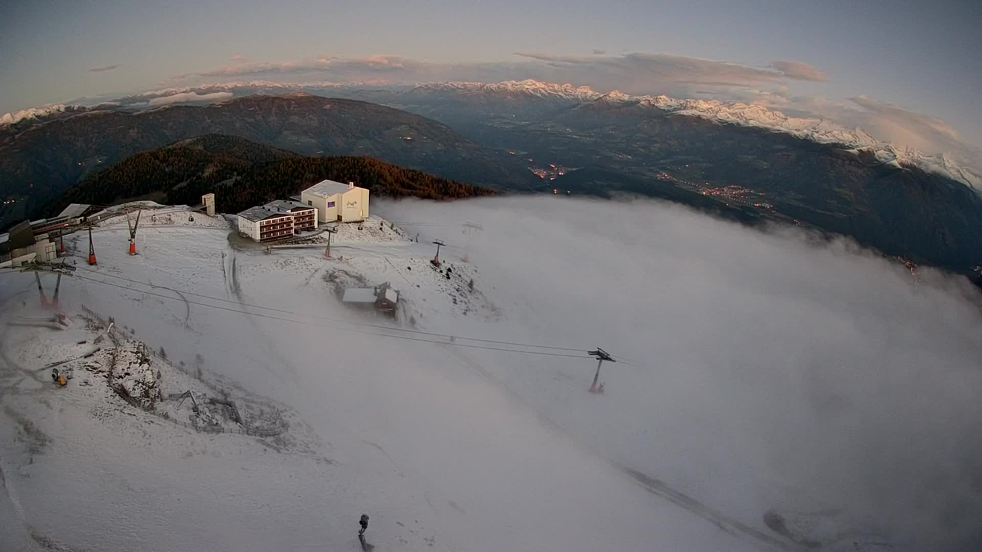 Skigebiet Kronplatz Gipfel | Blick auf Bruneck
