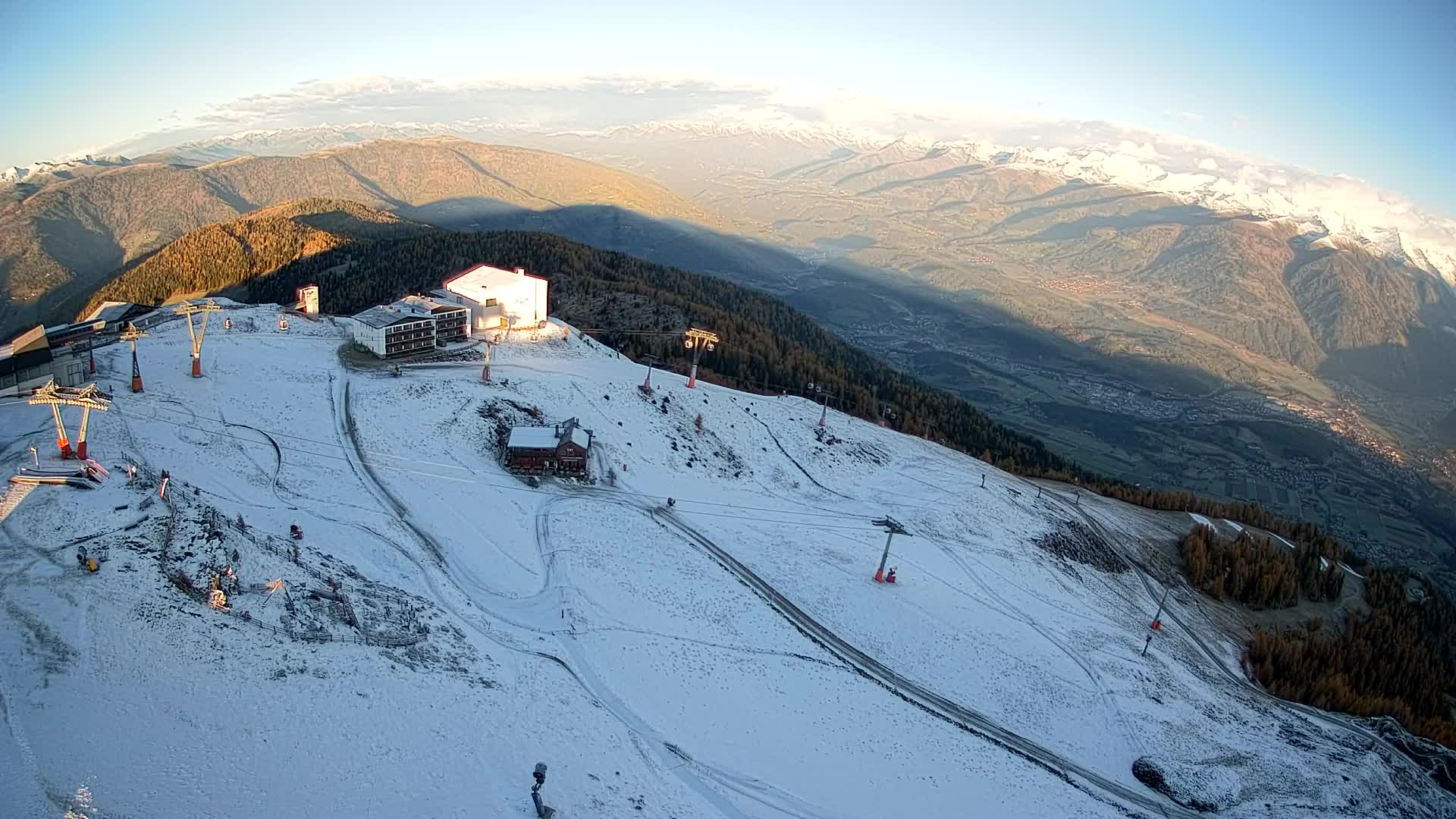 Station de ski Kronplatz sommet | vue sur Brunico