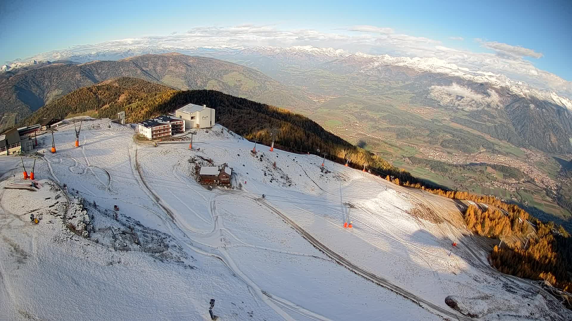 Skigebiet Kronplatz Gipfel | Blick auf Bruneck