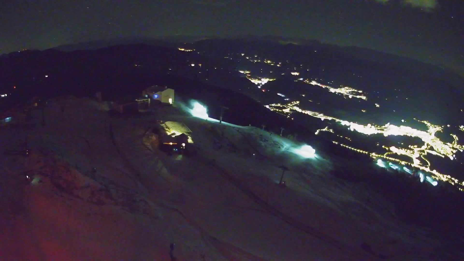 Kronplatz peak Ski resort | view to Bruneck