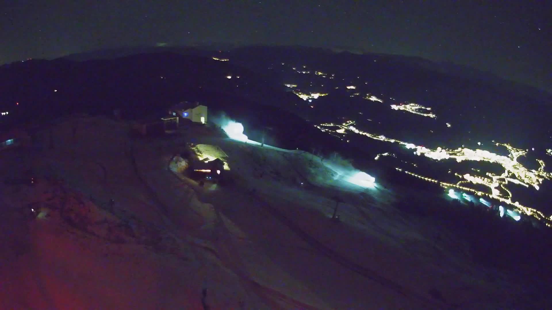 Kronplatz peak Ski resort | view to Bruneck