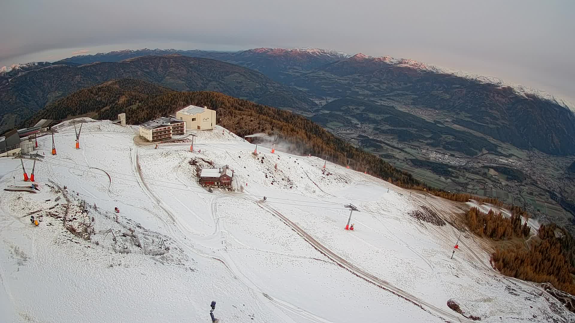 Smučišče Kronplatz – vrh | pogled na Bruneck