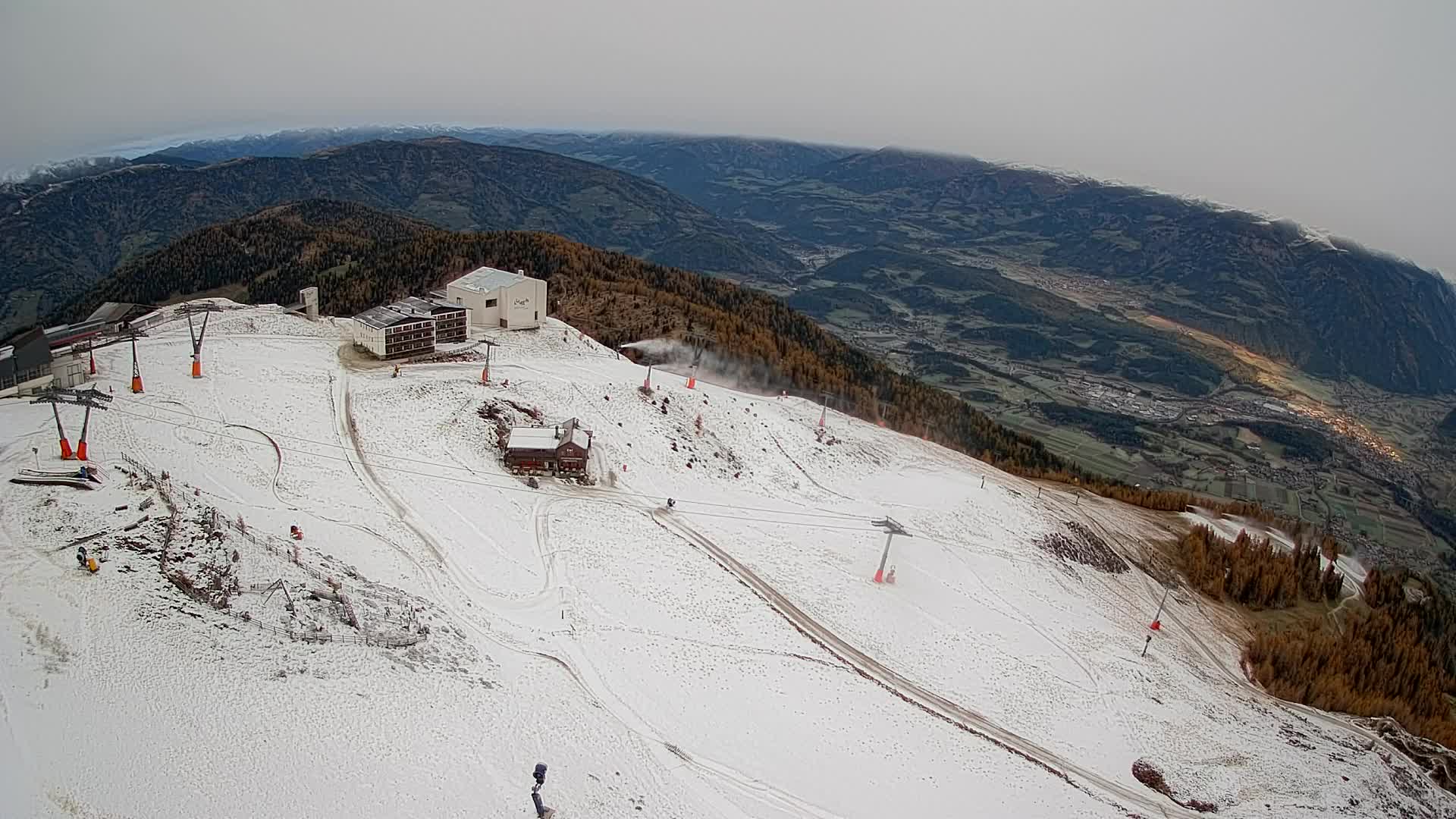 Smučišče Kronplatz – vrh | pogled na Bruneck