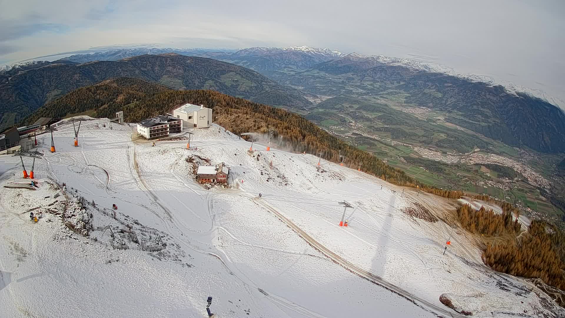 Skigebiet Kronplatz Gipfel | Blick auf Bruneck