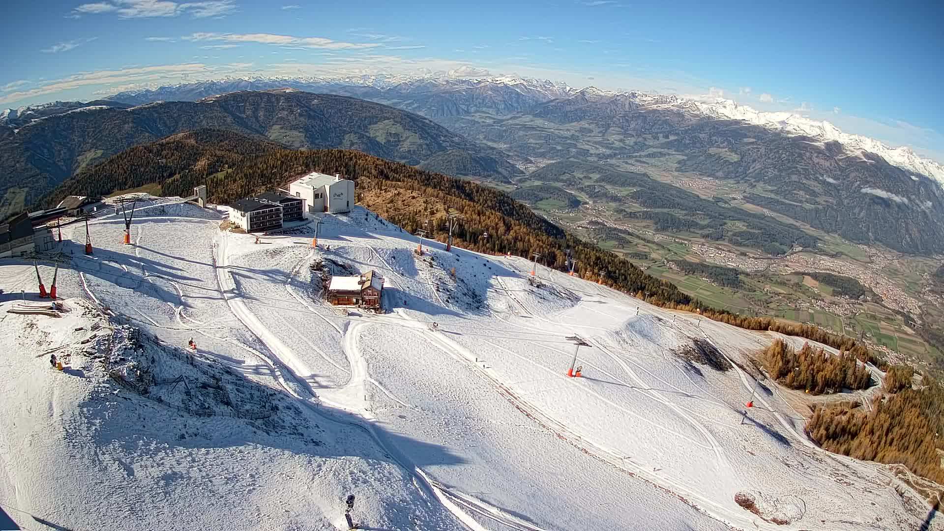 Skigebiet Kronplatz Gipfel | Blick auf Bruneck