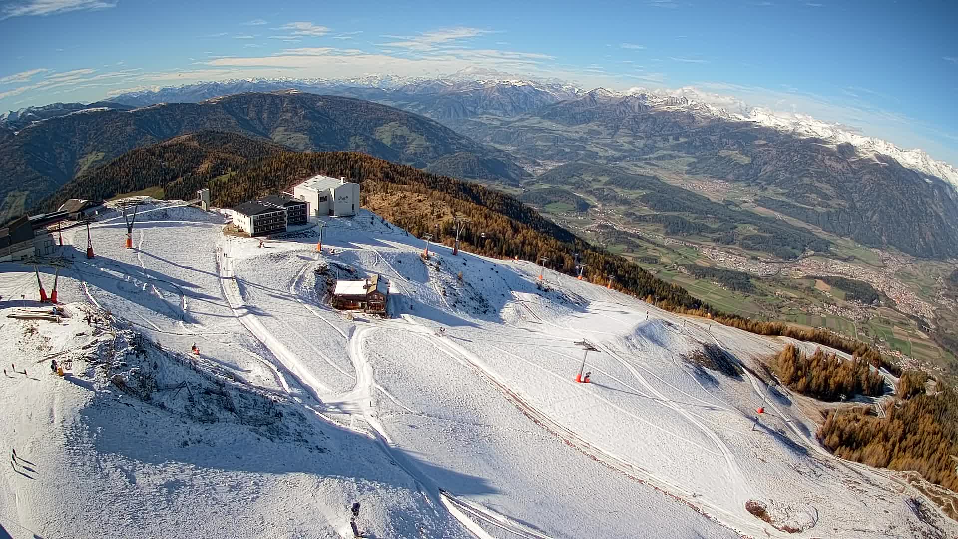 Skigebiet Kronplatz Gipfel | Blick auf Bruneck