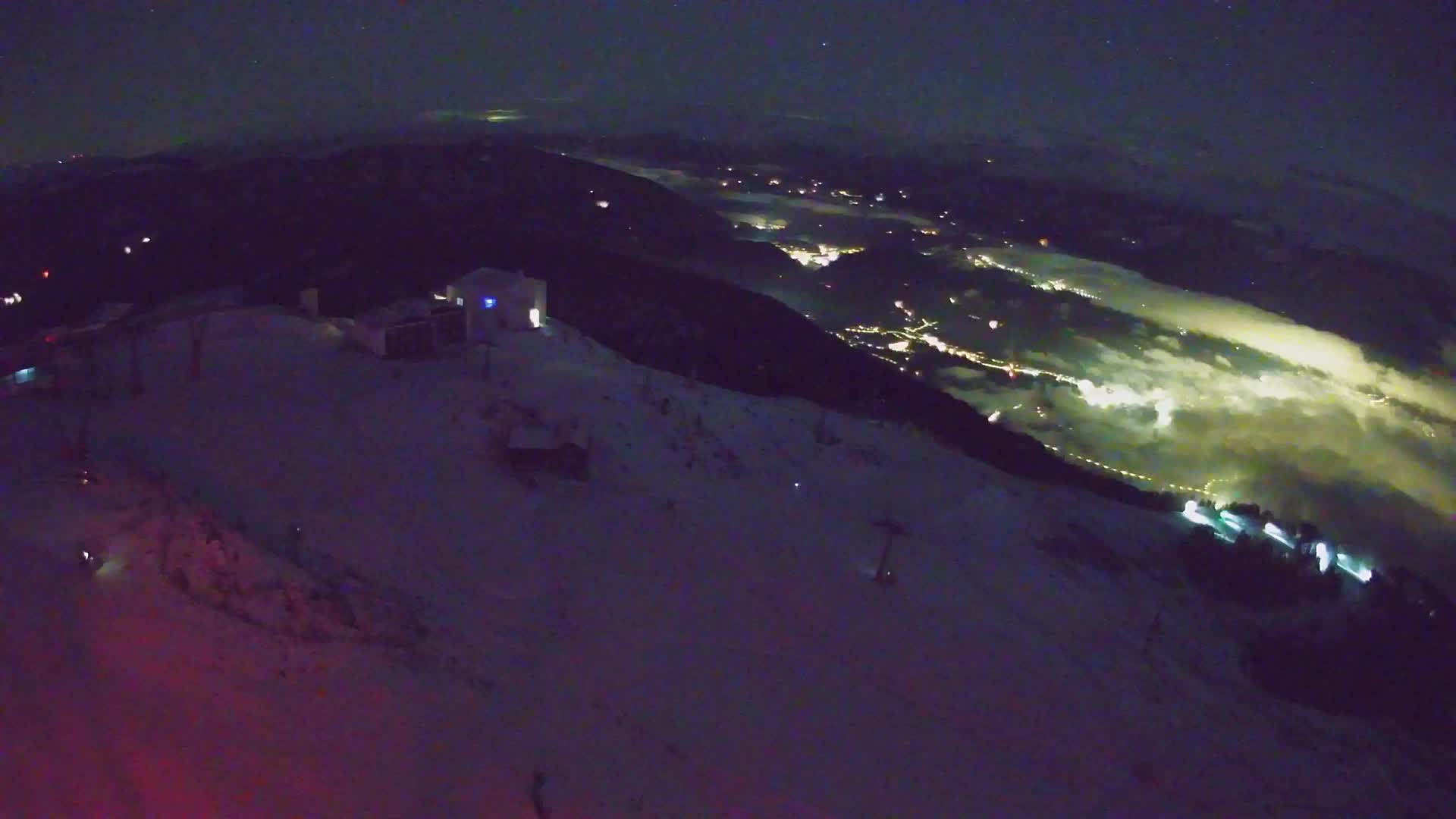 Kronplatz peak Ski resort | view to Bruneck