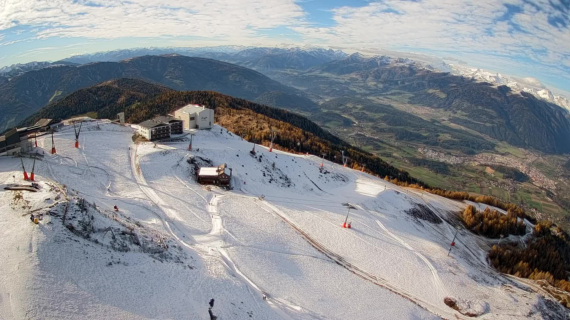 Stazione sciistica di Plan de Corones | vista su Brunico
