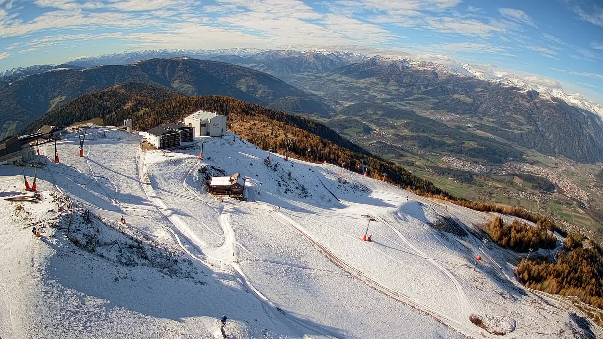 Stazione sciistica di Plan de Corones | vista su Brunico