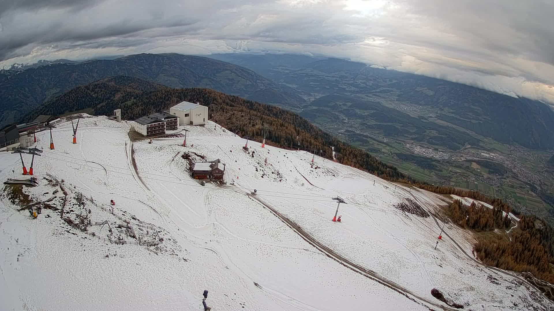 Smučišče Kronplatz – vrh | pogled na Bruneck