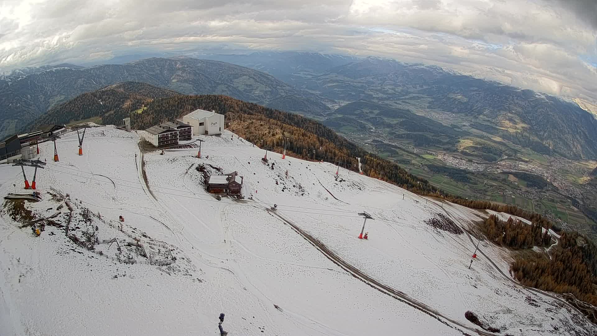 Smučišče Kronplatz – vrh | pogled na Bruneck