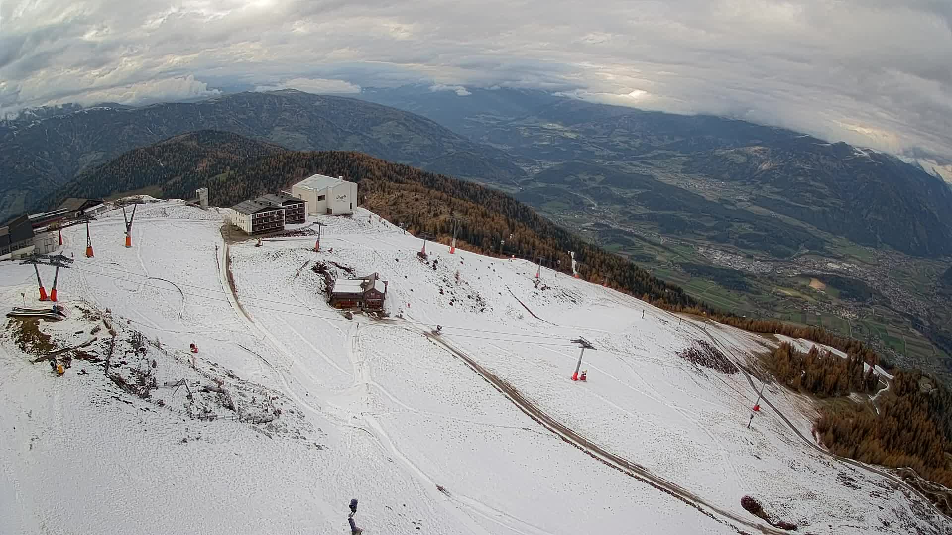 Smučišče Kronplatz – vrh | pogled na Bruneck