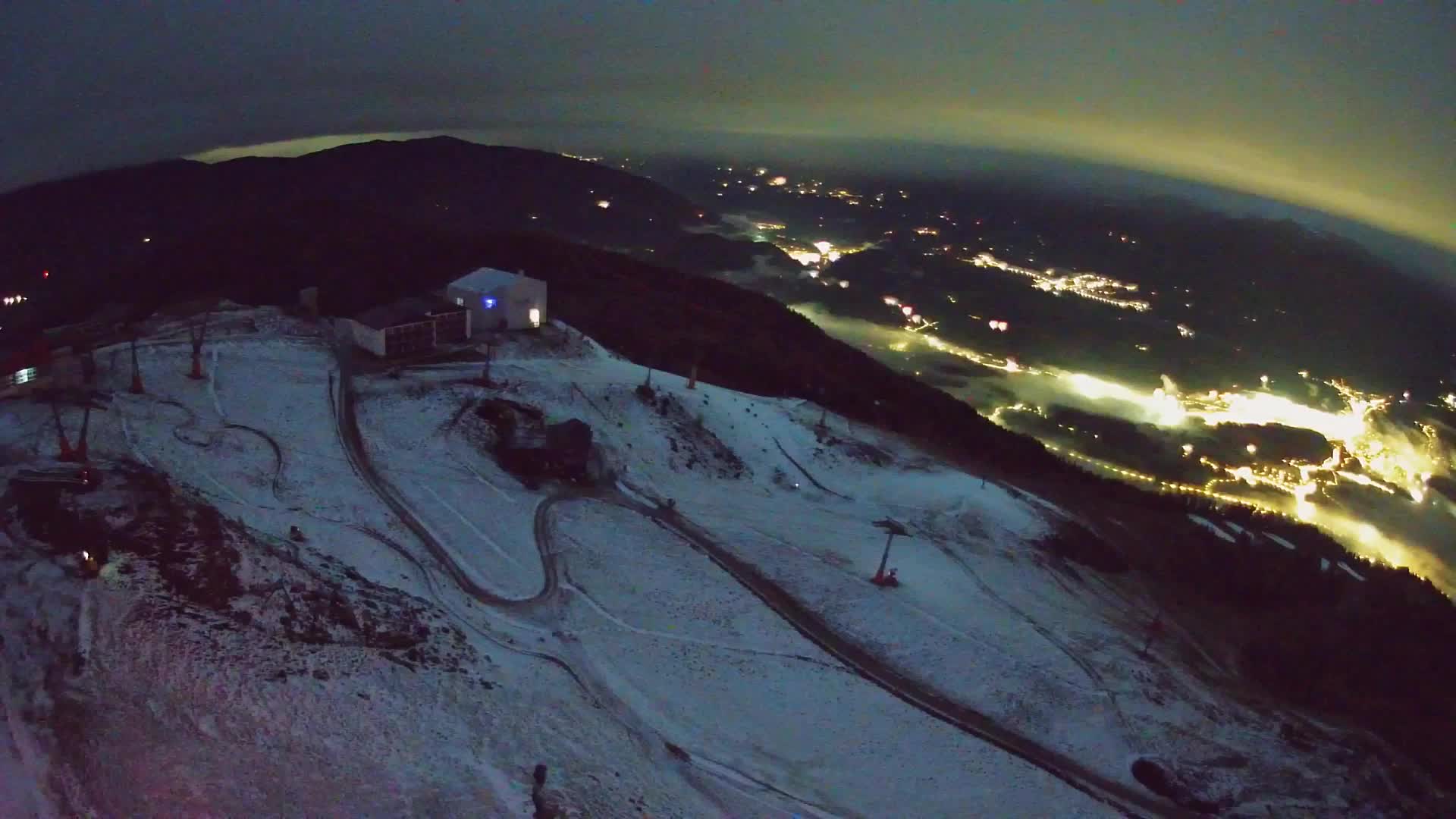 Skigebiet Kronplatz Gipfel | Blick auf Bruneck