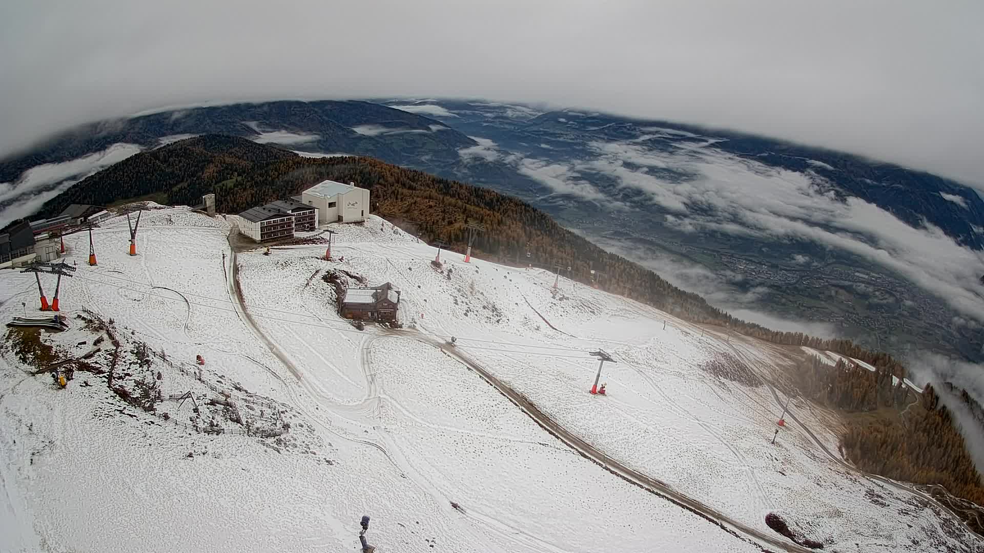 Station de ski Kronplatz sommet | vue sur Brunico
