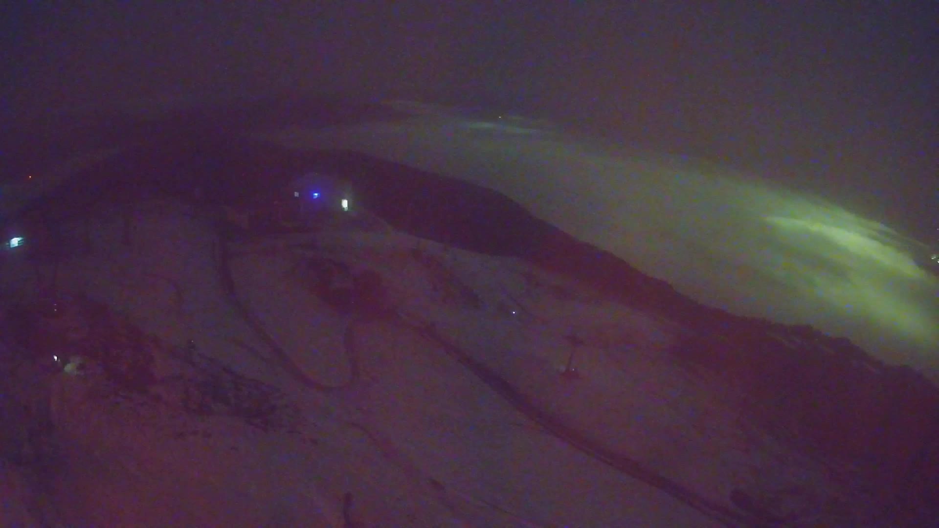 Cima estación de esquí Kronplatz | vista hacia Brunico