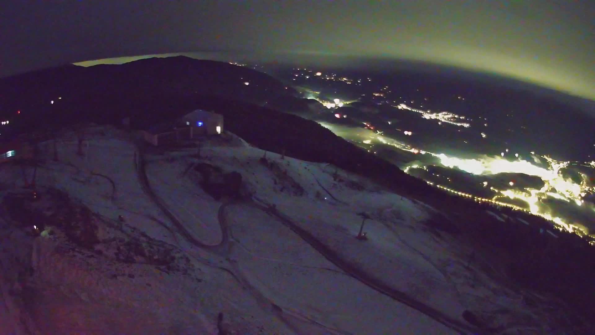 Stazione sciistica di Plan de Corones | vista su Brunico