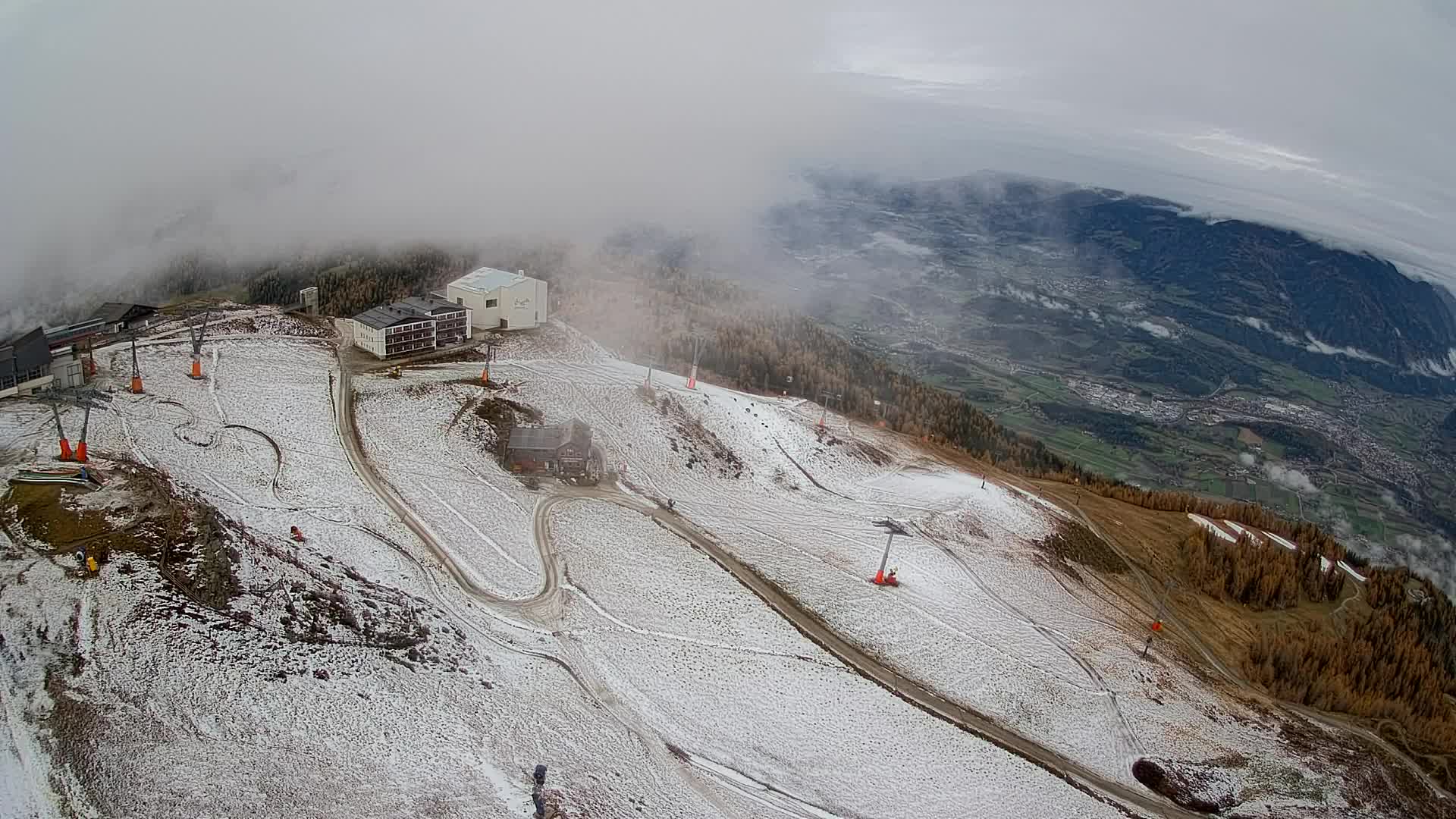 Stazione sciistica di Plan de Corones | vista su Brunico