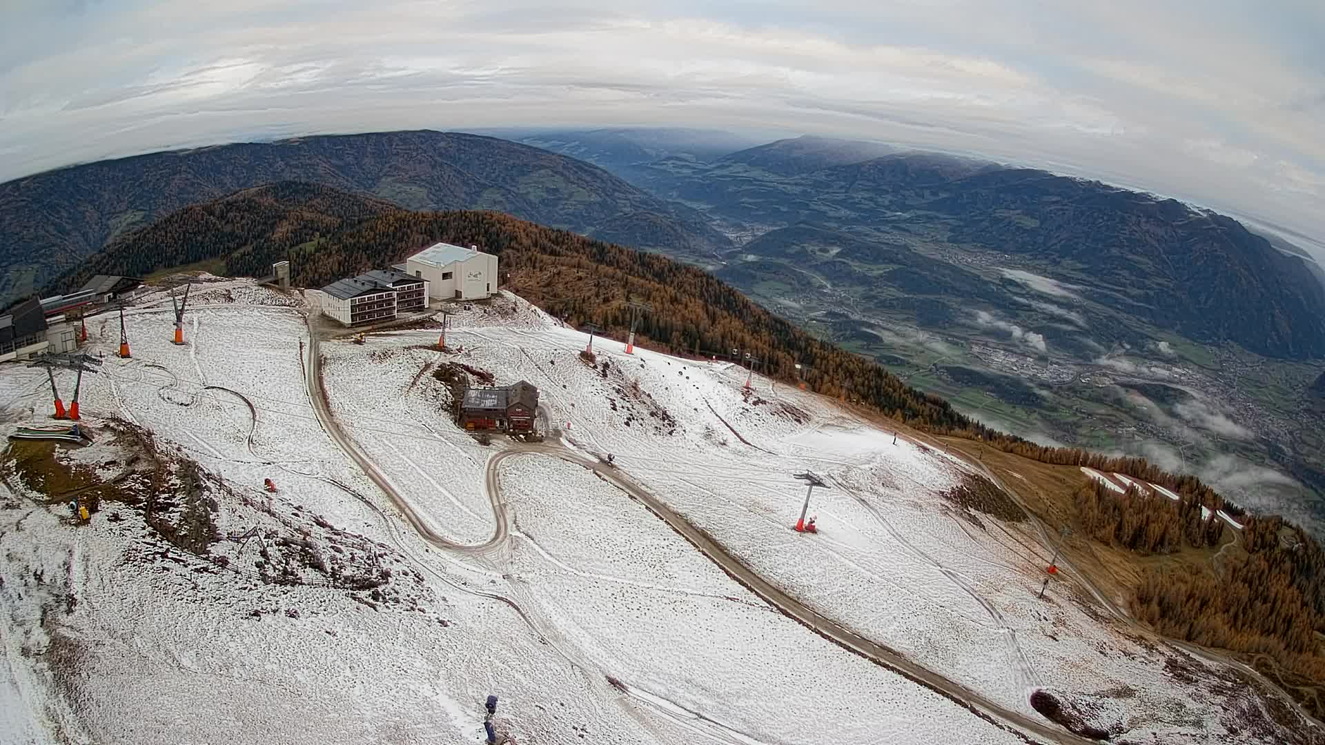 Skigebiet Kronplatz Gipfel | Blick auf Bruneck