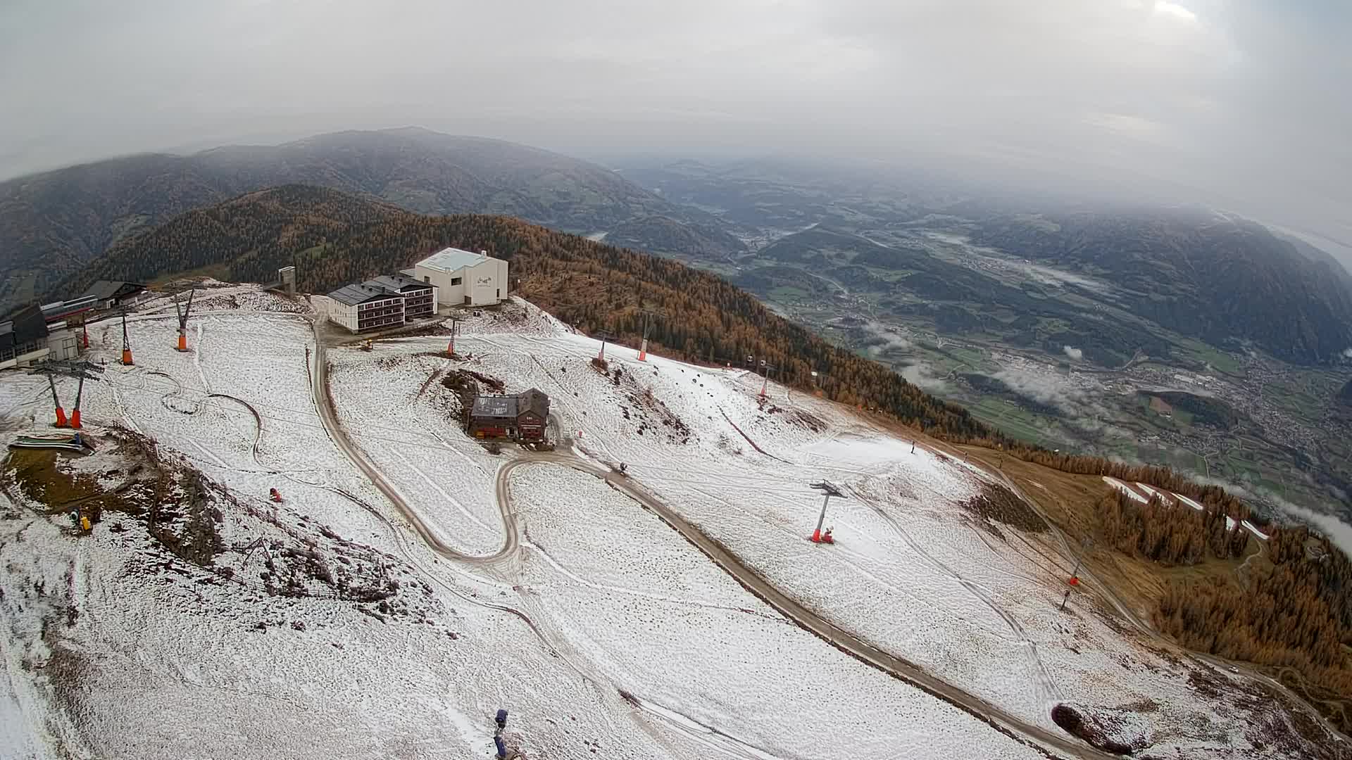 Skigebiet Kronplatz Gipfel | Blick auf Bruneck
