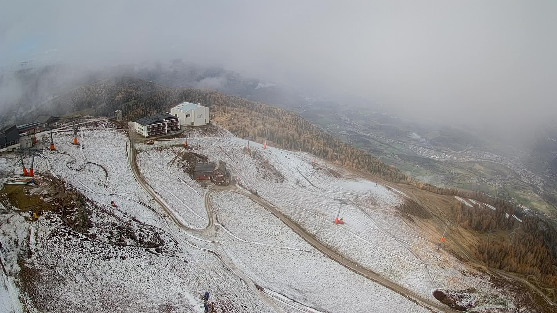 Kronplatz peak Ski resort | view to Bruneck