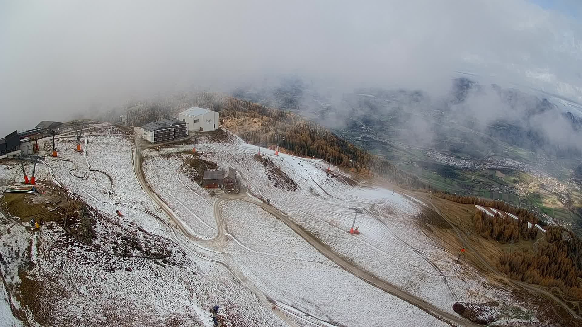 Kronplatz peak Ski resort | view to Bruneck