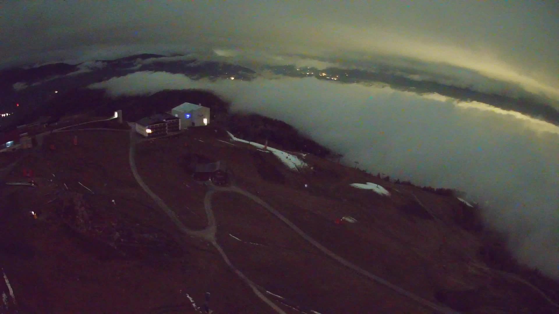 Skigebiet Kronplatz Gipfel | Blick auf Bruneck