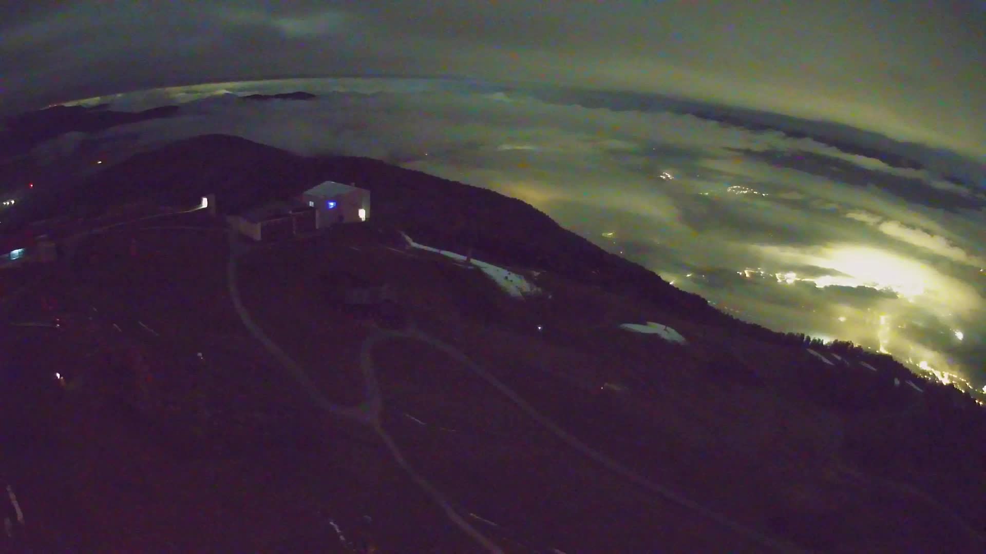 Stazione sciistica di Plan de Corones | vista su Brunico