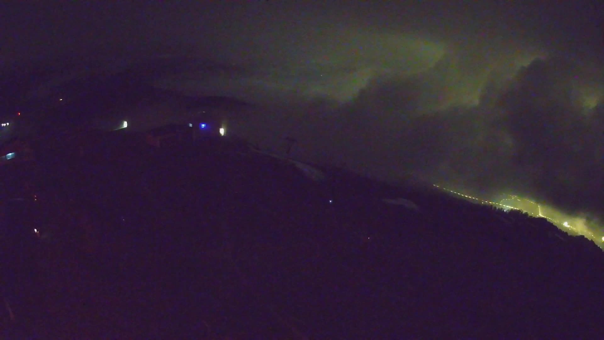 Kronplatz peak Ski resort | view to Bruneck