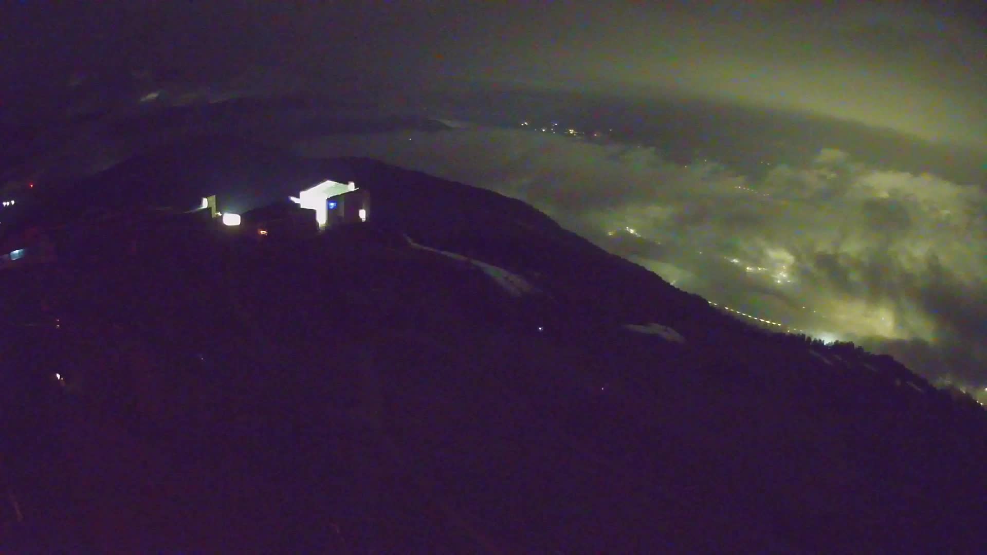 Kronplatz peak Ski resort | view to Bruneck