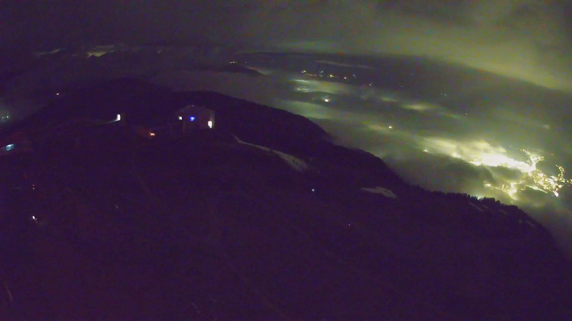 Stazione sciistica di Plan de Corones | vista su Brunico