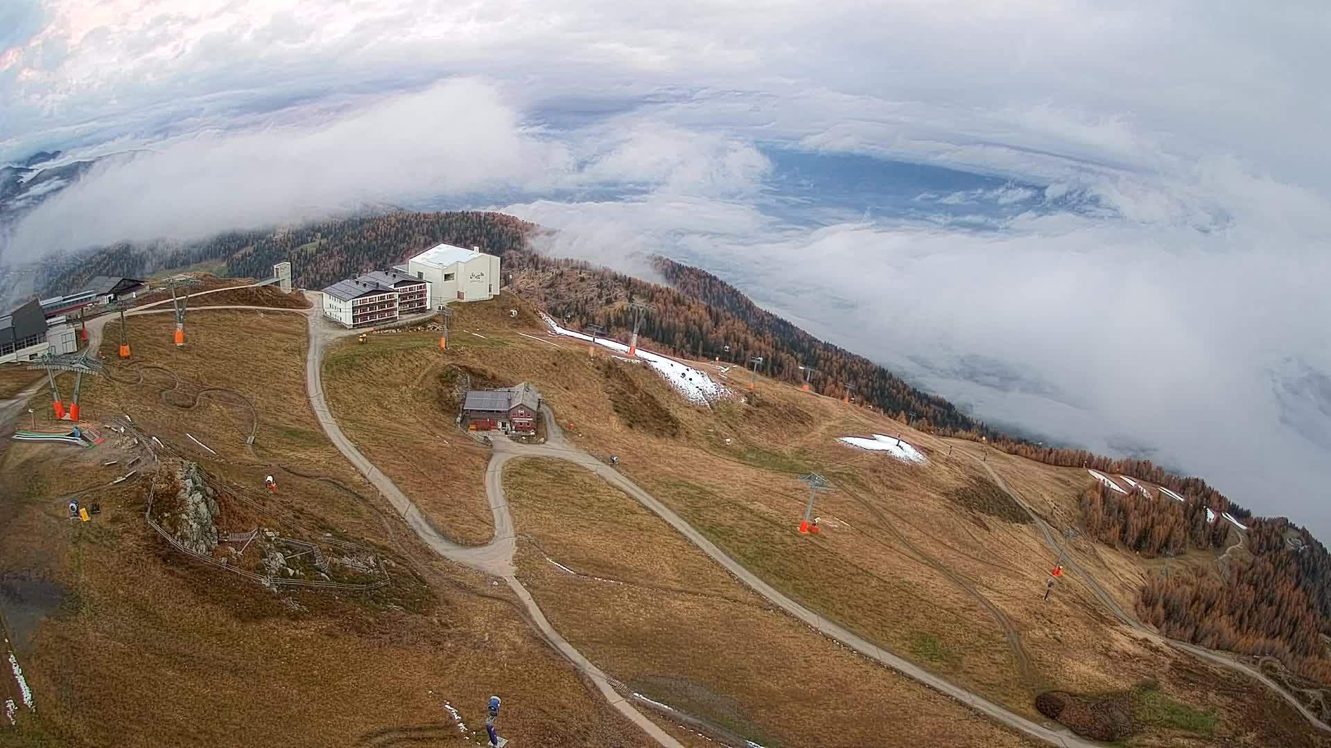 Kronplatz peak Ski resort | view to Bruneck