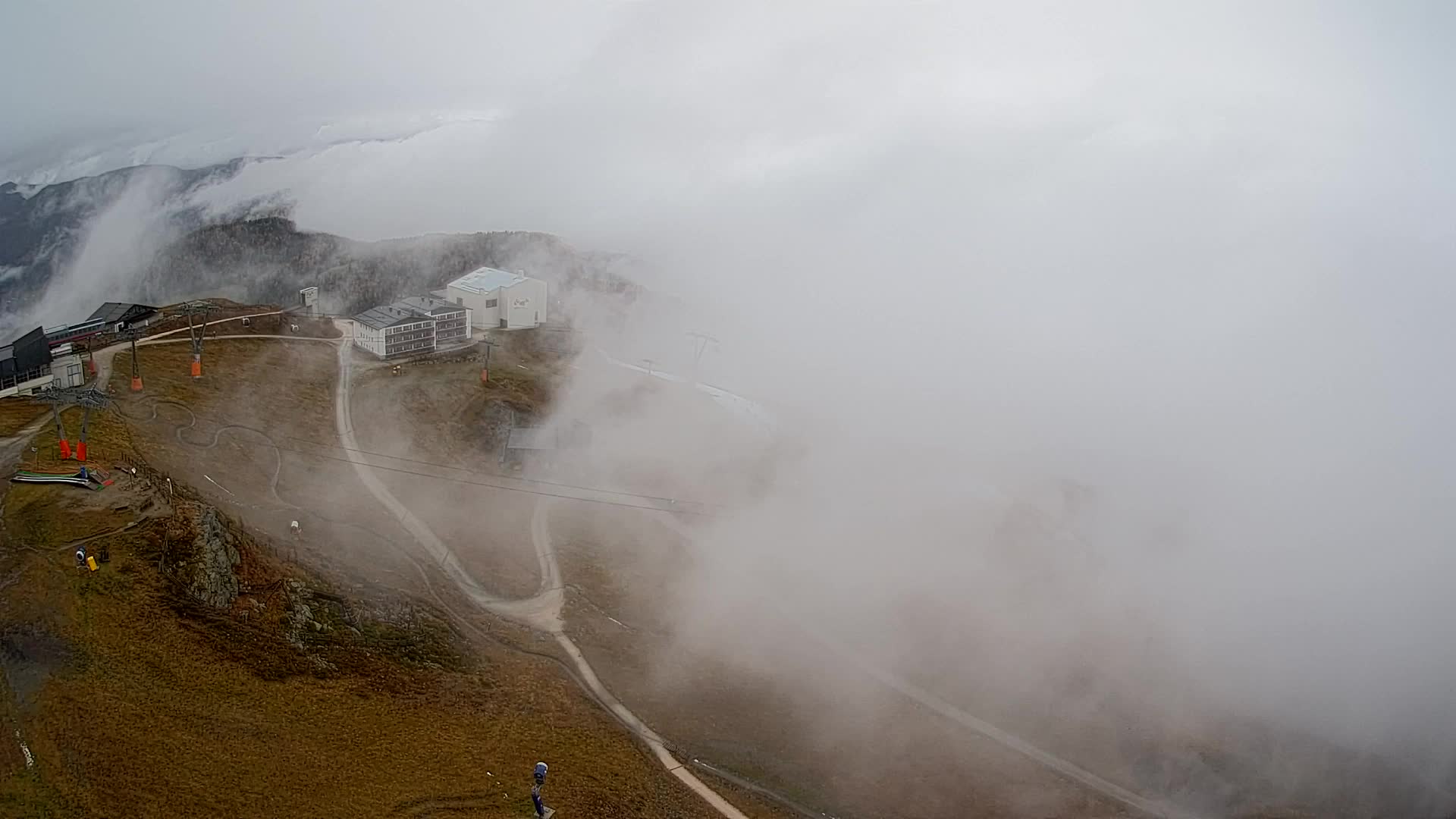 Stazione sciistica di Plan de Corones | vista su Brunico