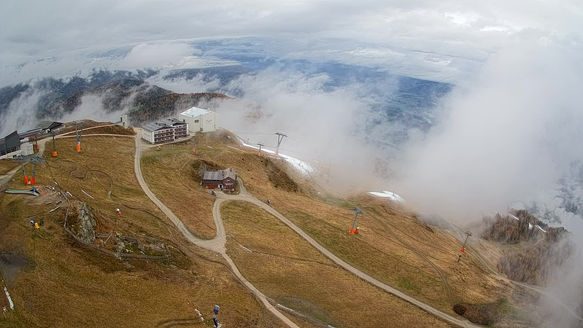 Station de ski Kronplatz sommet | vue sur Brunico