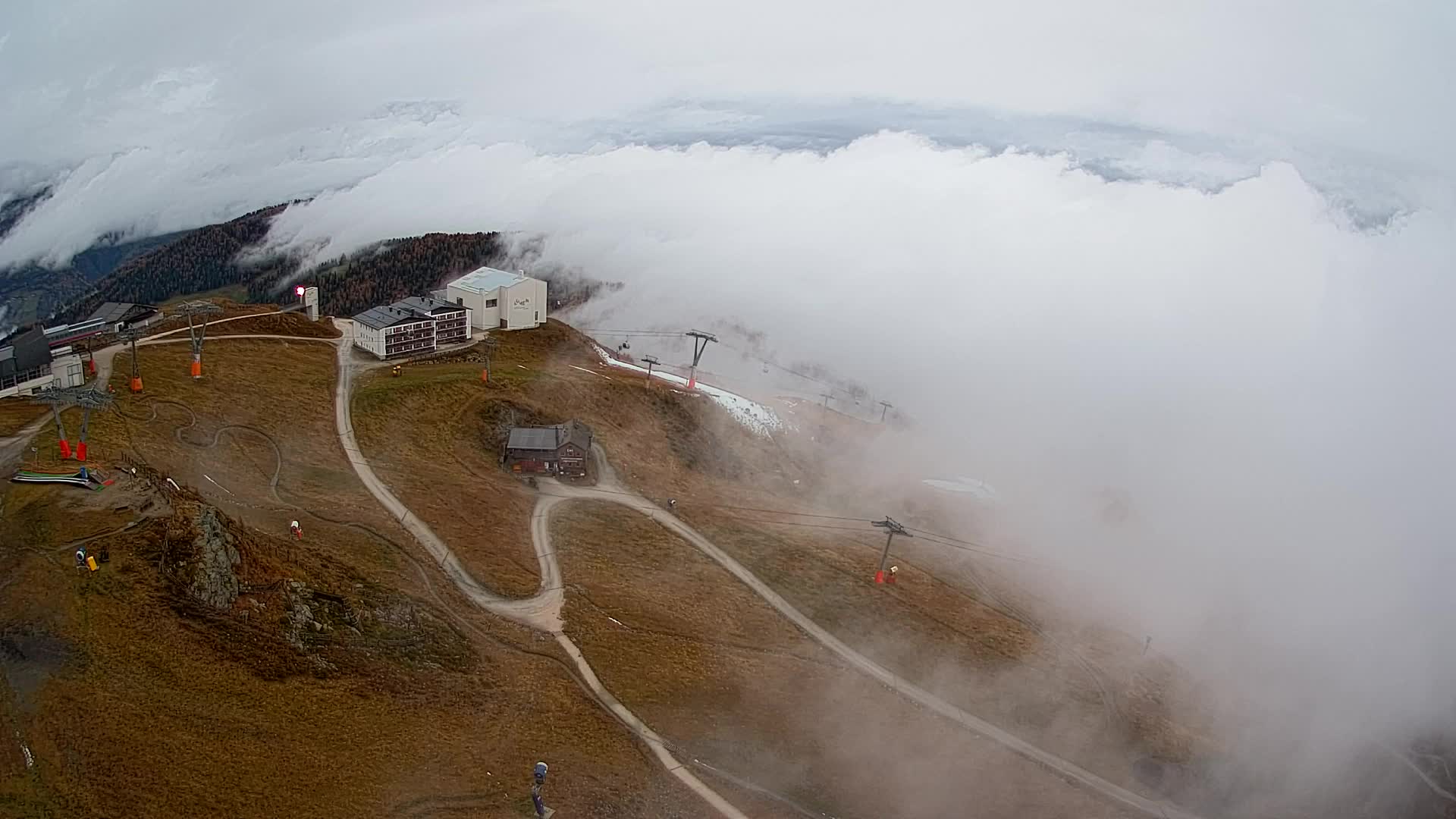 Station de ski Kronplatz sommet | vue sur Brunico