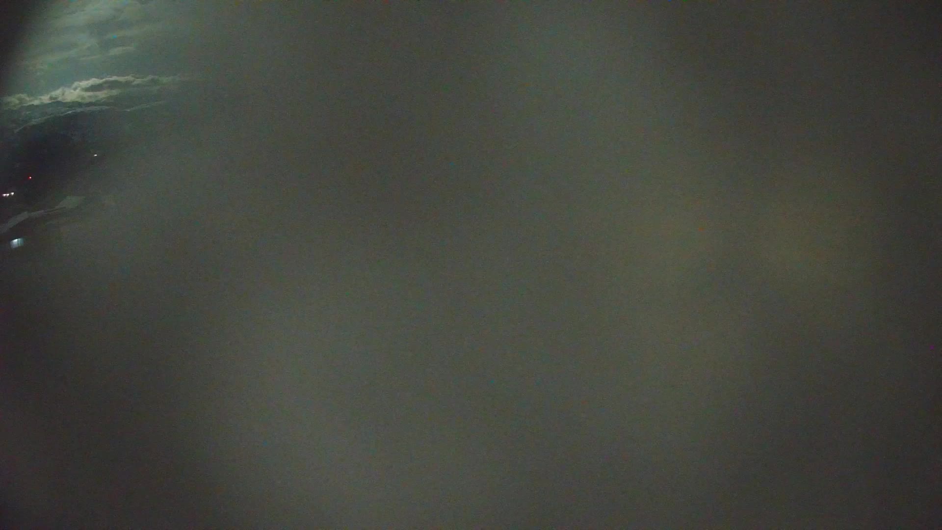 Cima estación de esquí Kronplatz | vista hacia Brunico