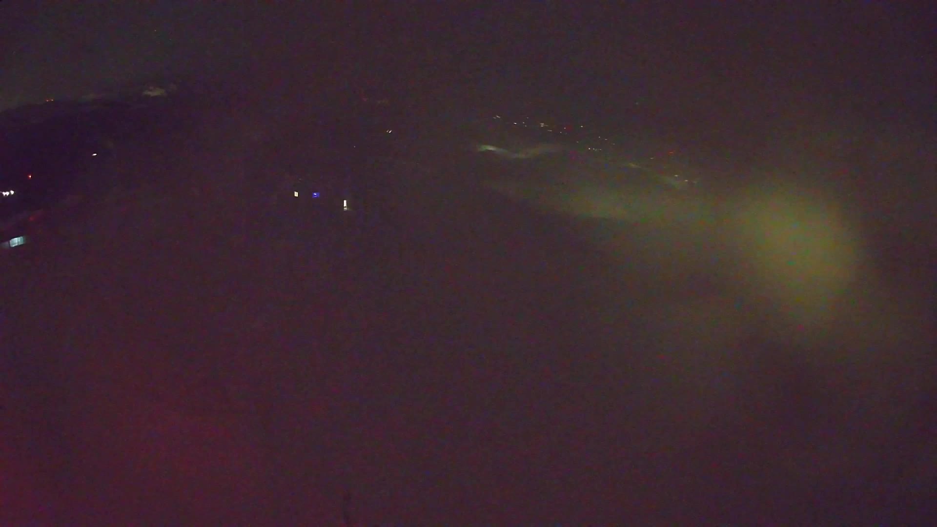 Cima estación de esquí Kronplatz | vista hacia Brunico