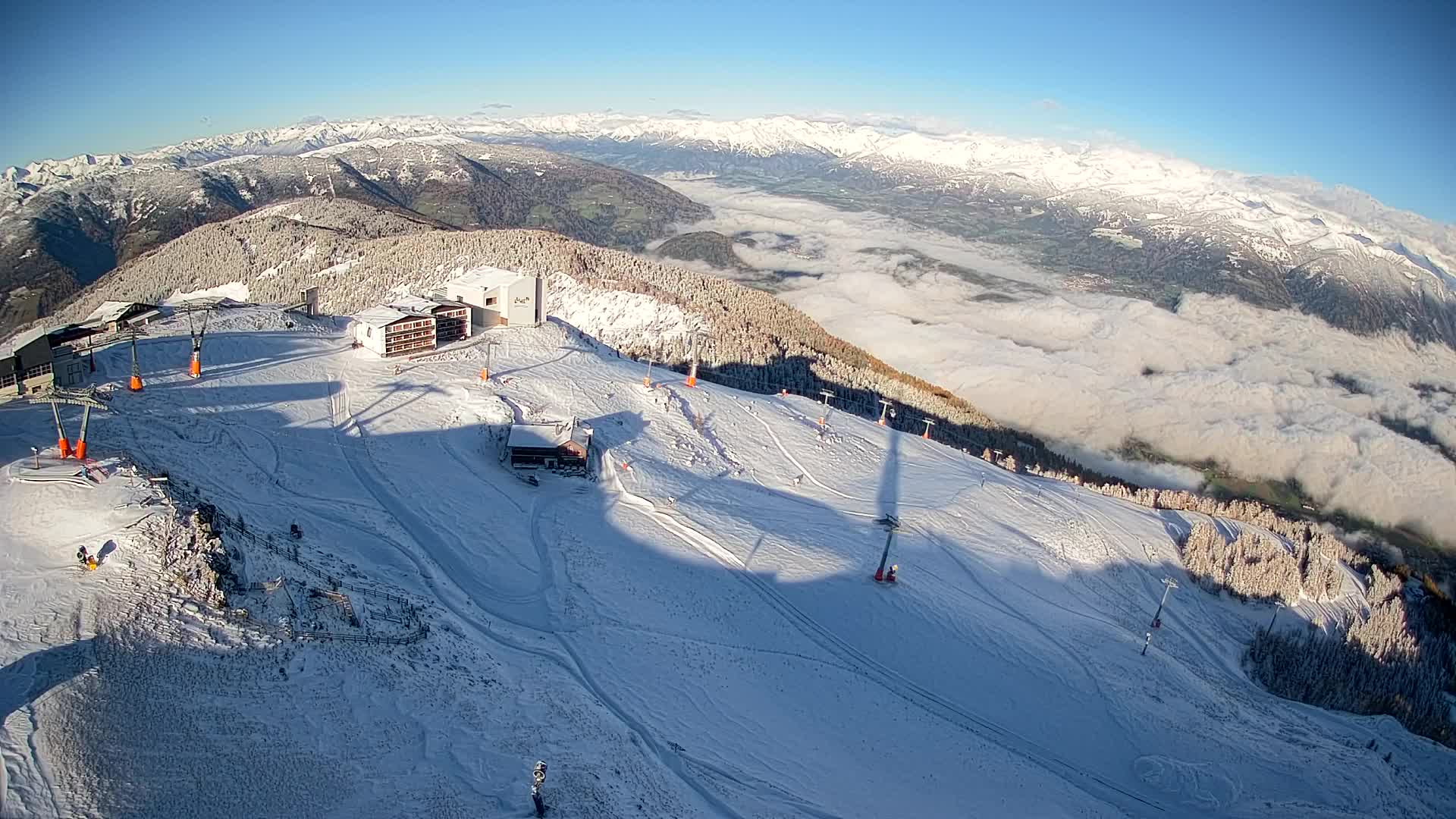 Skigebiet Kronplatz Gipfel | Blick auf Bruneck