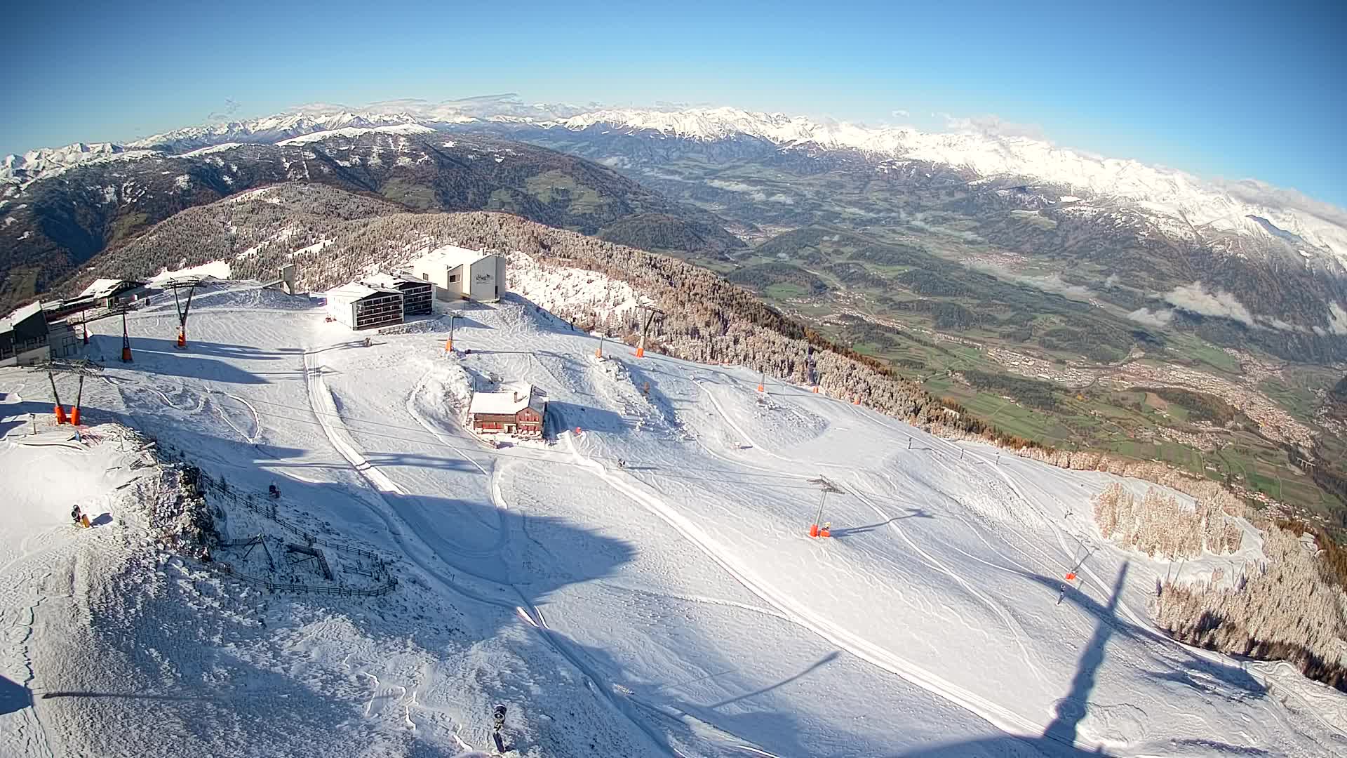 Stazione sciistica di Plan de Corones | vista su Brunico