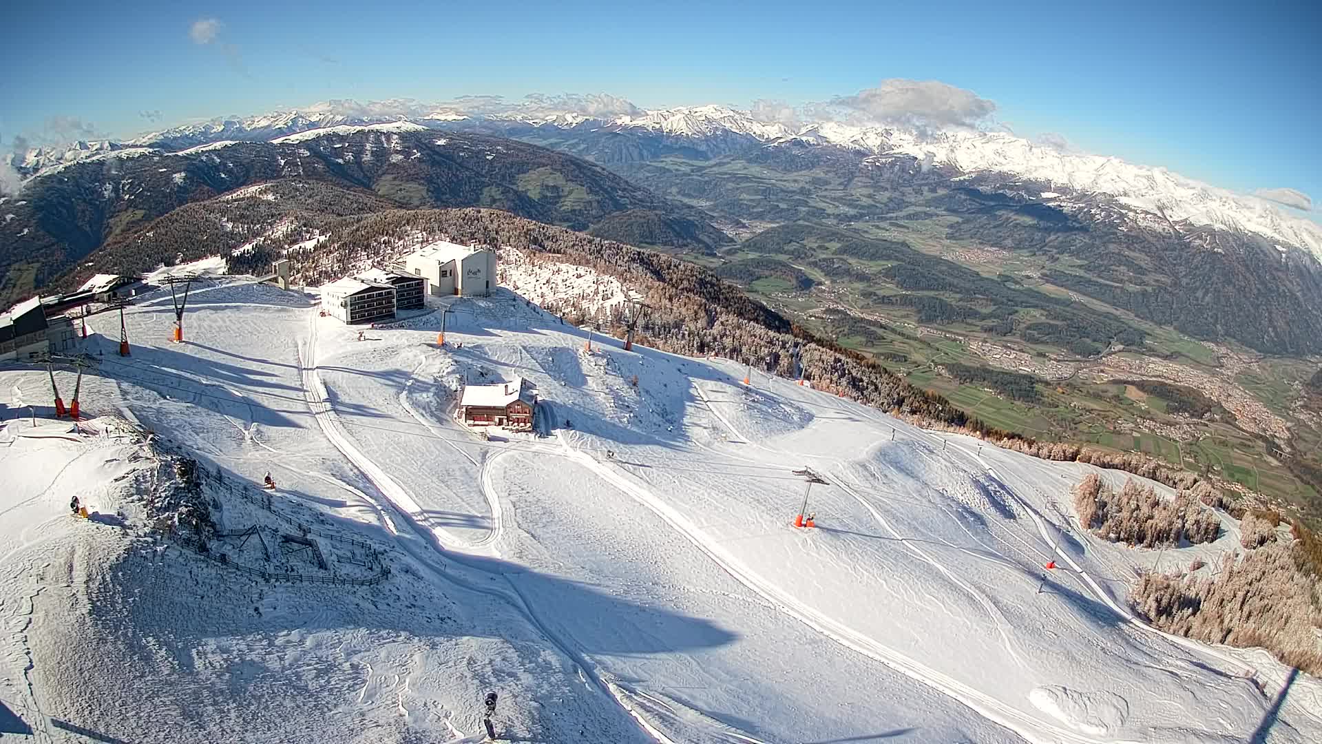 Skigebiet Kronplatz Gipfel | Blick auf Bruneck
