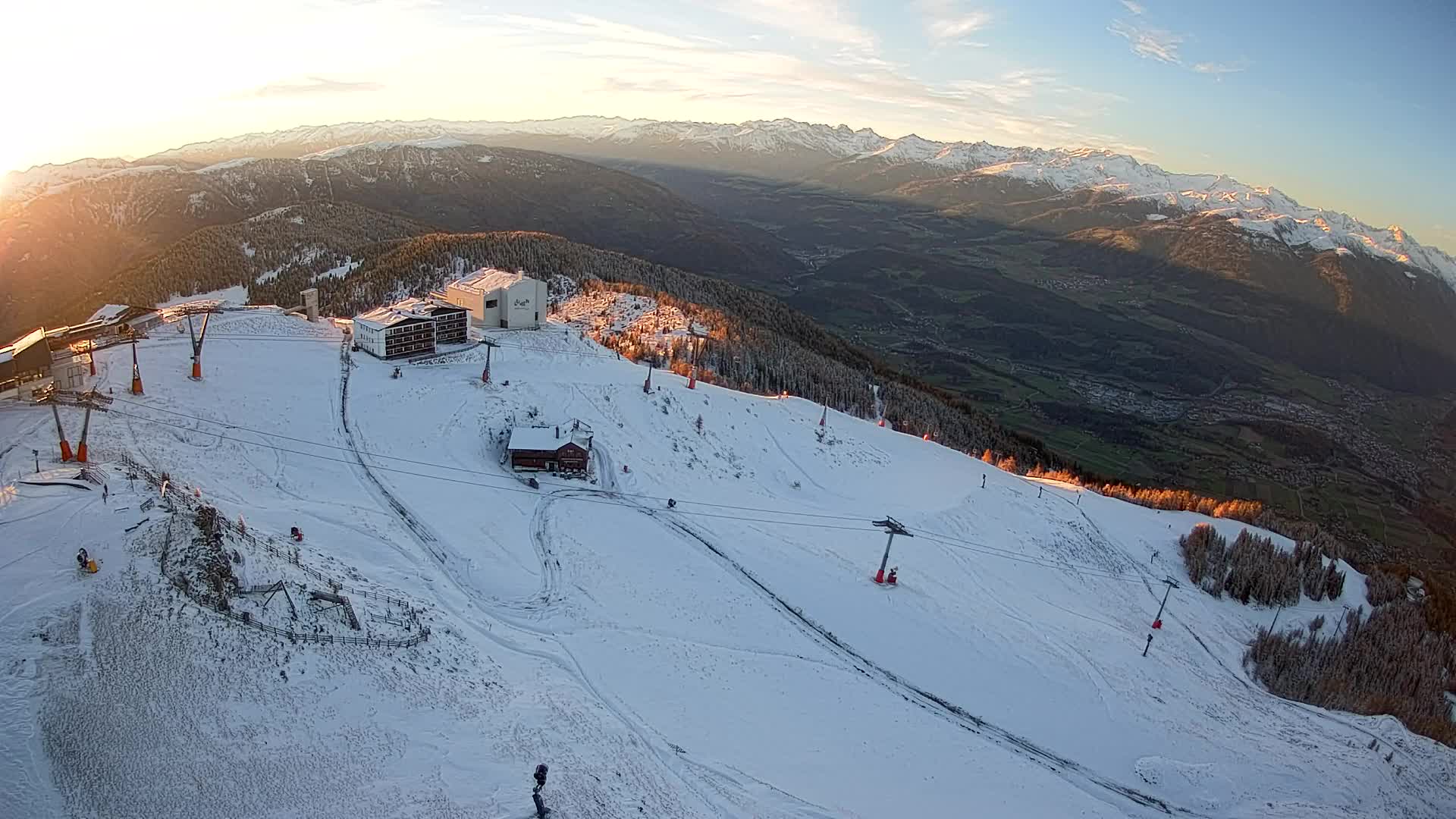 Skigebiet Kronplatz Gipfel | Blick auf Bruneck