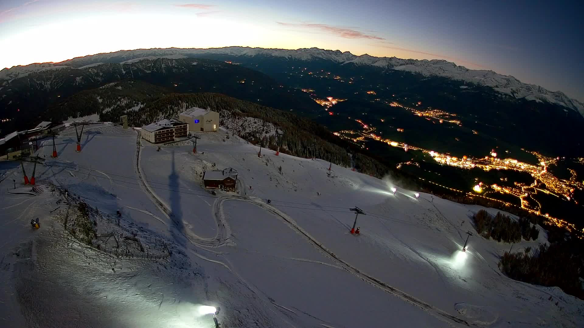 Smučišče Kronplatz – vrh | pogled na Bruneck