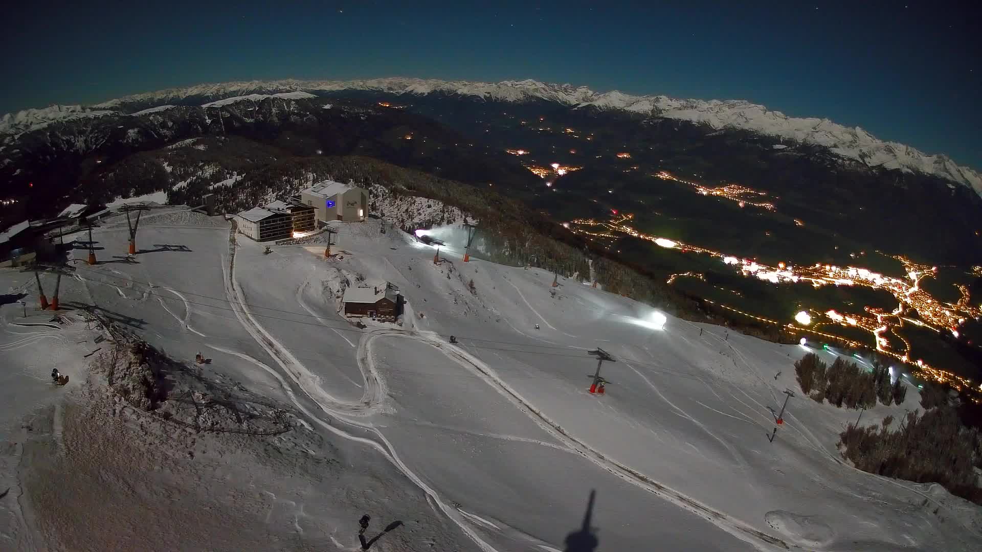 Stazione sciistica di Plan de Corones | vista su Brunico