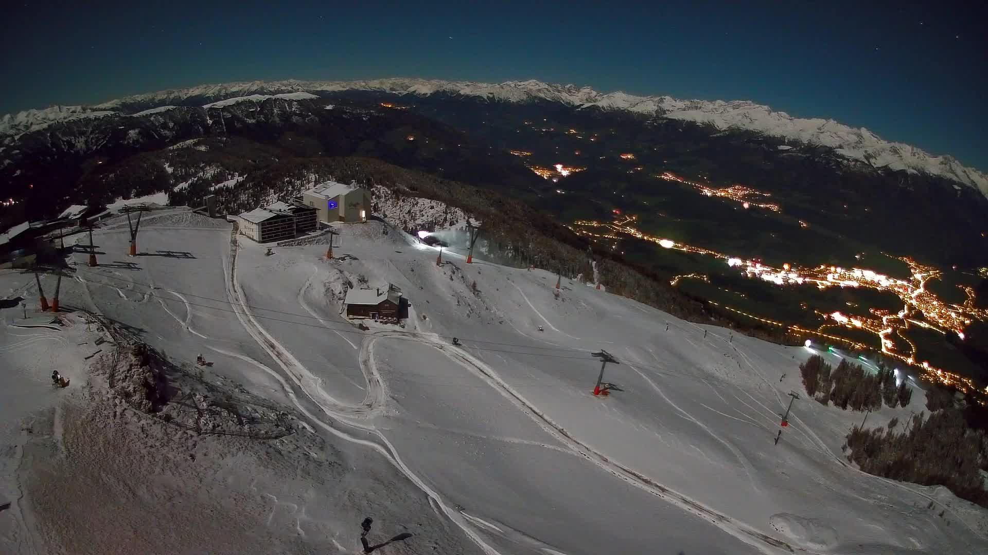 Kronplatz peak Ski resort | view to Bruneck