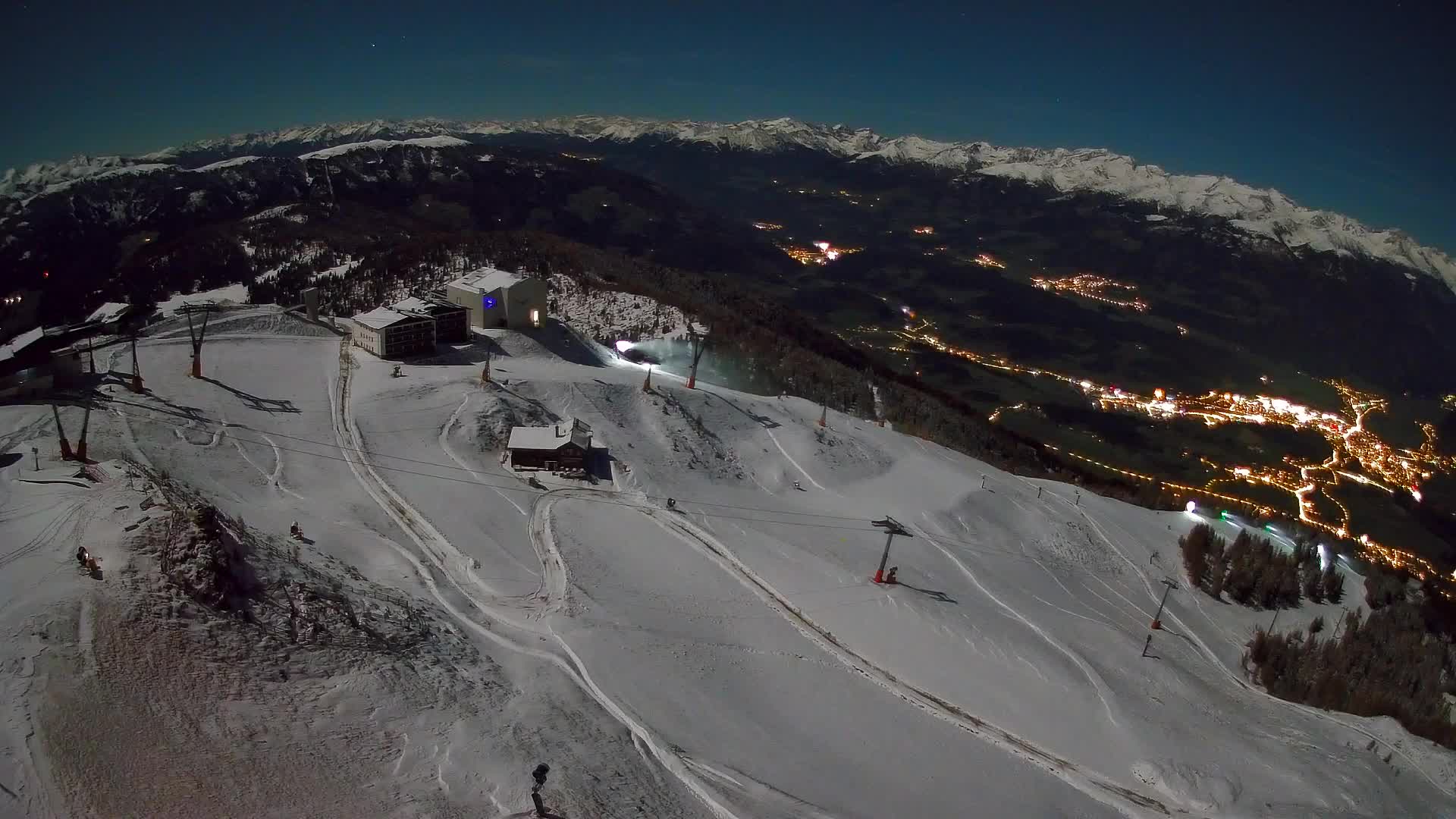 Kronplatz peak Ski resort | view to Bruneck