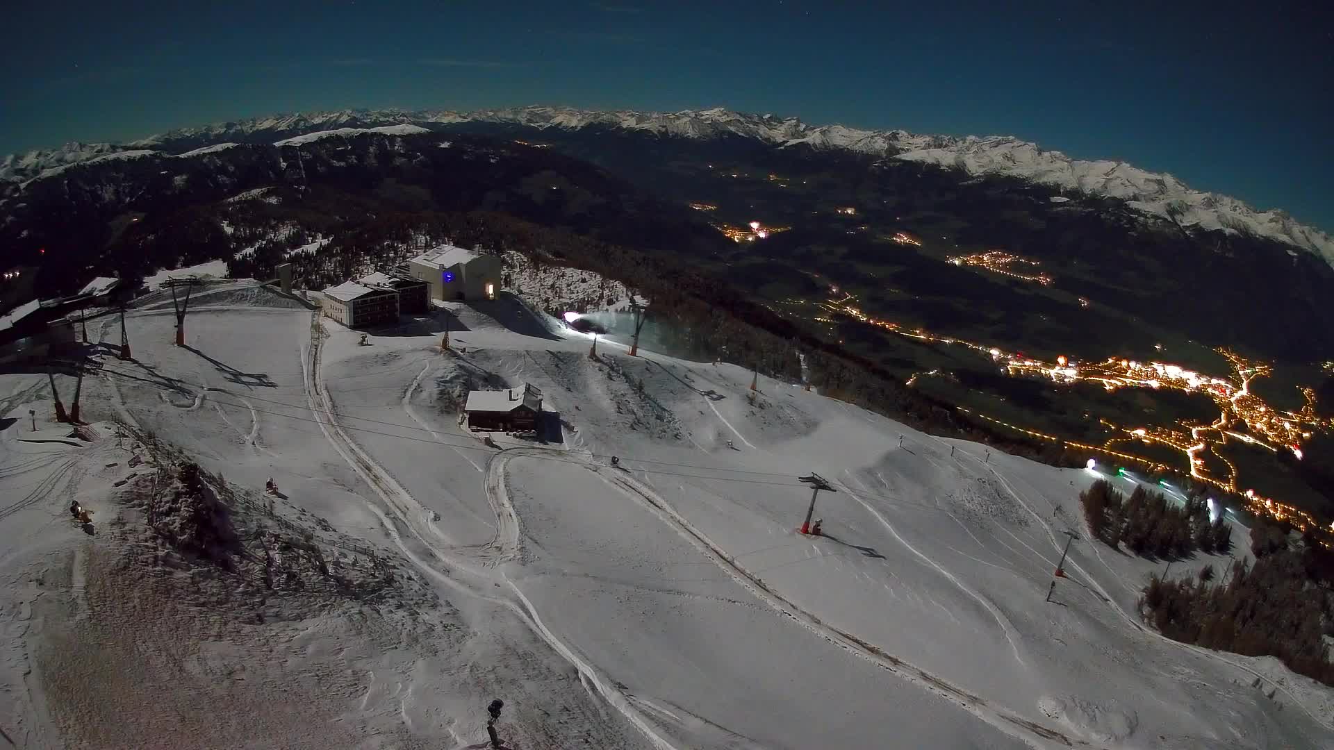 Kronplatz peak Ski resort | view to Bruneck