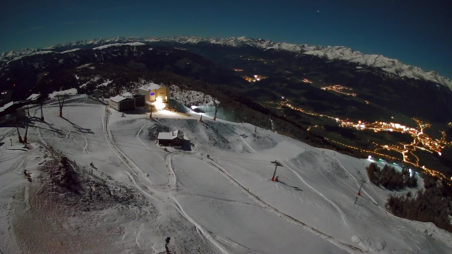 Skigebiet Kronplatz Gipfel | Blick auf Bruneck