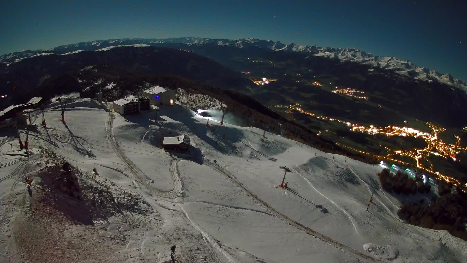 Skigebiet Kronplatz Gipfel | Blick auf Bruneck
