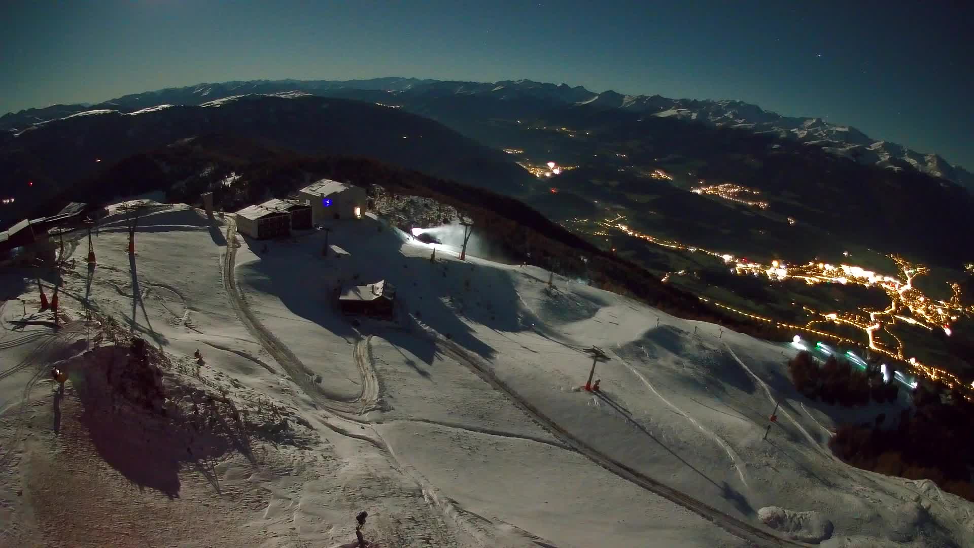 Station de ski Kronplatz sommet | vue sur Brunico