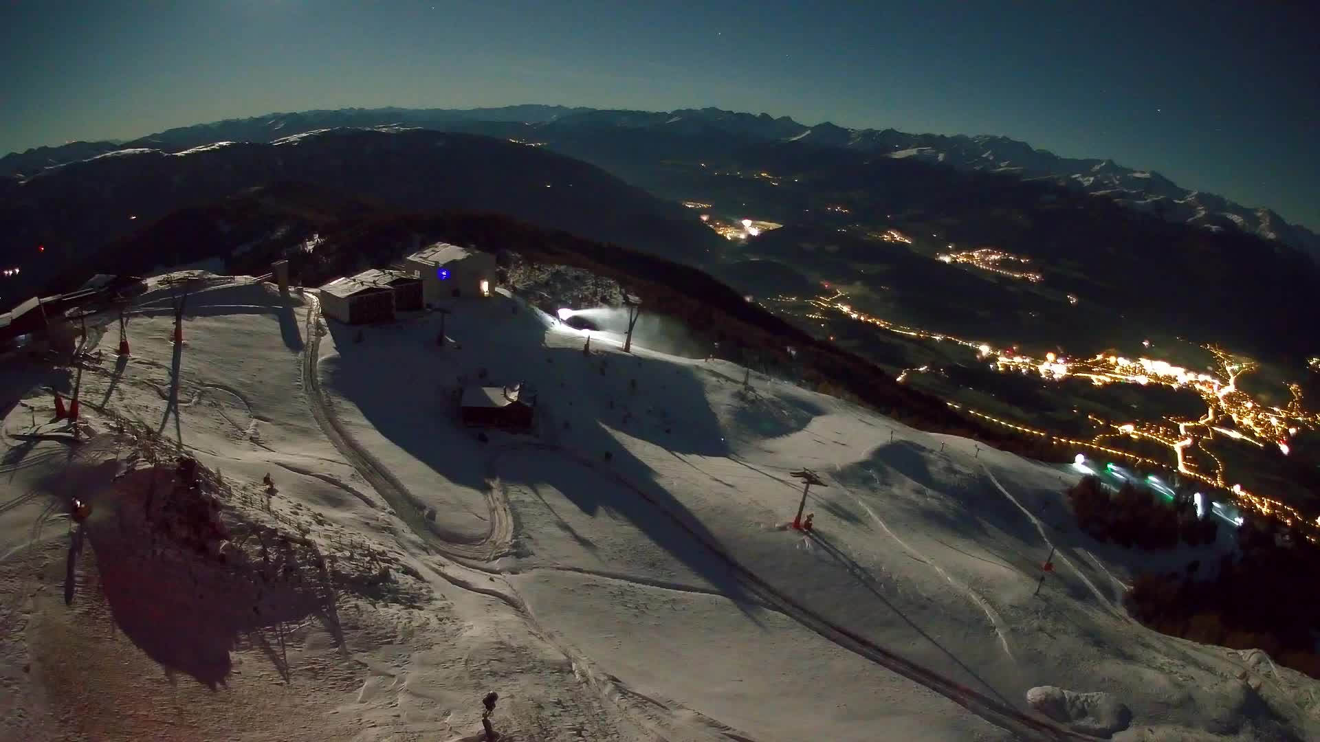 Skigebiet Kronplatz Gipfel | Blick auf Bruneck